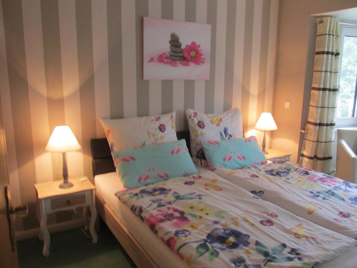 Gaestehaus Carstens Friedrichstadt Ngoại thất bức ảnh